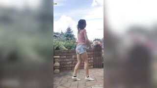 TikTok Teen Braless Dancing Shuffle Bouncing Tits Jiggle #10