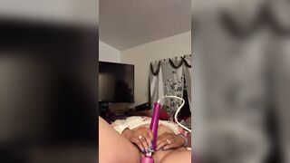 SubslutYoni Orgasms While I Record & Send To Her Cuckold