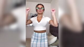 Alma - Jerk off Challenge