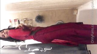 Pakistani girl bathing in Shalwar Kameez