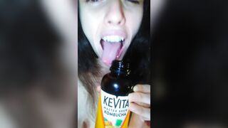 Onlyfans ManyVids Hairy Hippie Slut wants to get Married & Put PUSSY JUICE on your Drink Glass Rims