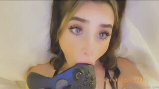 Tik Tok Thot Mackenzie Jones Sucks Xbox Controller