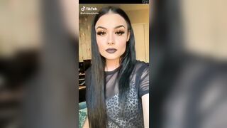 Tik Tok: FEMALES!#101