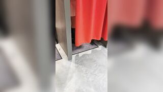 Dressing room without panties