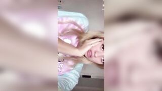 Tik Tok Slut doing Naked Gymnastics and Twerking