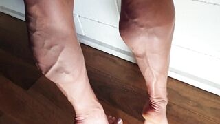 Big Ripped FBB Legs Struting around Flexing and Viens Popping INSANE CALVES