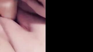 Compilation de ma femme  qui se masturbe en selfie