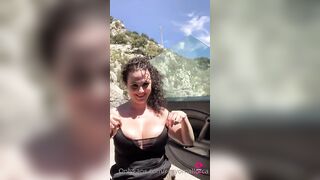 R0zyo M changing clothes and showing her big tits outdoors