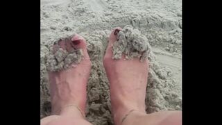 Sexy Feet/toes in the Sand