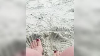 Sexy Feet/toes in the Sand