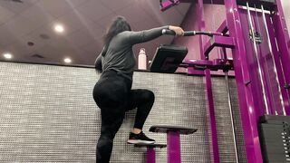 Thick Big Ass Latina Working Out