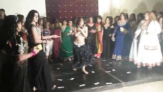 jiya khan mujra dance - YouTube.MKV