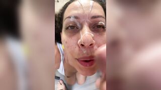 Sexy Slut Frecklemonade Can Take A Facial (Cumpilation)