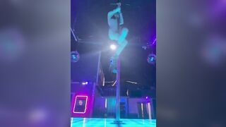 Pole dancing