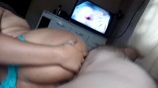 how not to ejaculate watching the bitch's ass being broken, would you bear it?