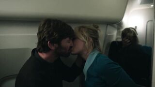 Kaley Cuoco - The Flight Attendant S1E1 (2020)