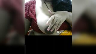 Desi Indian aunty nude webcam show