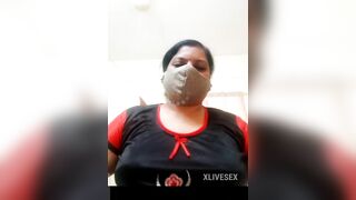 Divya aunty ki live video call