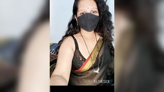 Desi Indian Divya Aunty ka jalwa