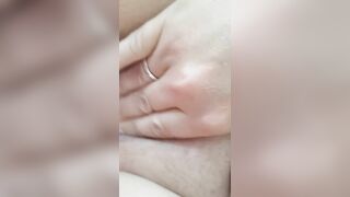 Masturbating after cumshot creampie pussy at midday