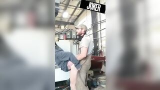 Texas women blowjob & quickie sex at factory