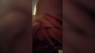 Squashing my saggy boobs and fingering my pussy