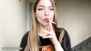 Smoking Fetish Girl 11