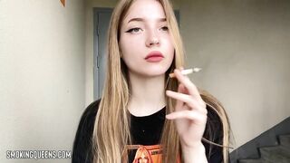 Smoking Fetish Girl 11