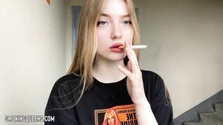 Smoking Fetish Girl 11