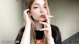 Smoking Fetish Girl 11