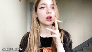 Smoking Fetish Girl 11