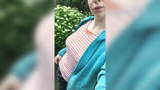 Flashing my boobs outside in public park - risky adventure spontaneous amateur video - sexy and hot