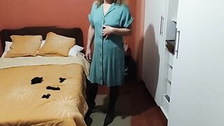 I couldn't resist watching the maid's stepson masturbate and I started to undress