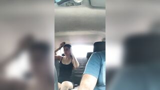 I seduce the driver of my uber so that we have sex for money