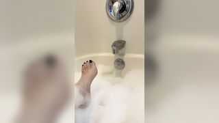 Bath Time Foot Fun