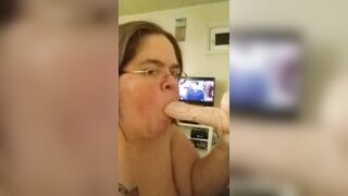 Piggy fucking herself