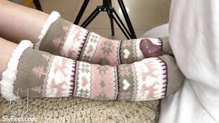 Winter socks footjob and cum on soles with socks