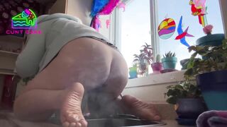 Sexy Slut Smoking Shards - A Mini Cloud Compilation