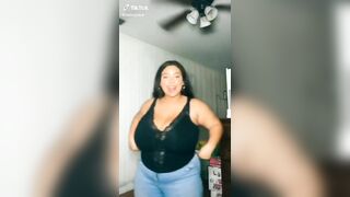 Tik Tok Female: Chick with HUGE tits!