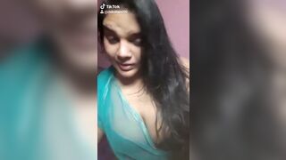 Tamil Sexy aunty tiktok showing boobs