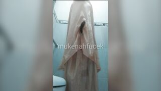 mukena handjob