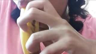 Banana Play Whit My Pussy