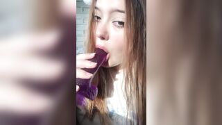 Pretty woman takes a big dick in her throat