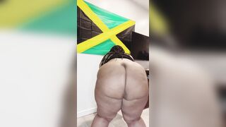 SEXY CARIBBEAN BBW ASS CLAPPING SO LOUD NONSTOP