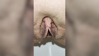 Up close pee hole | Female Urination | Girl pissing