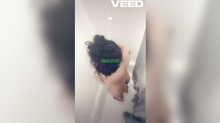 HOTEL SHOWER SOLO FEMALE