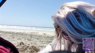 Getting a Public Blowjob from @lilsubbybunny on the Beach