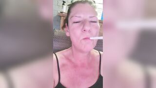 Smoking Milf big foot soak